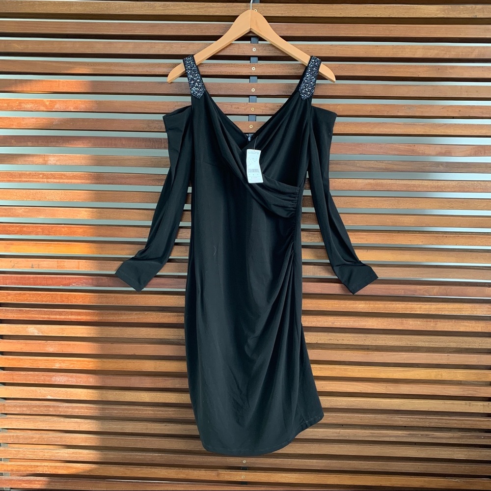 Strap Shoulder Dress With Sleeves | Laura